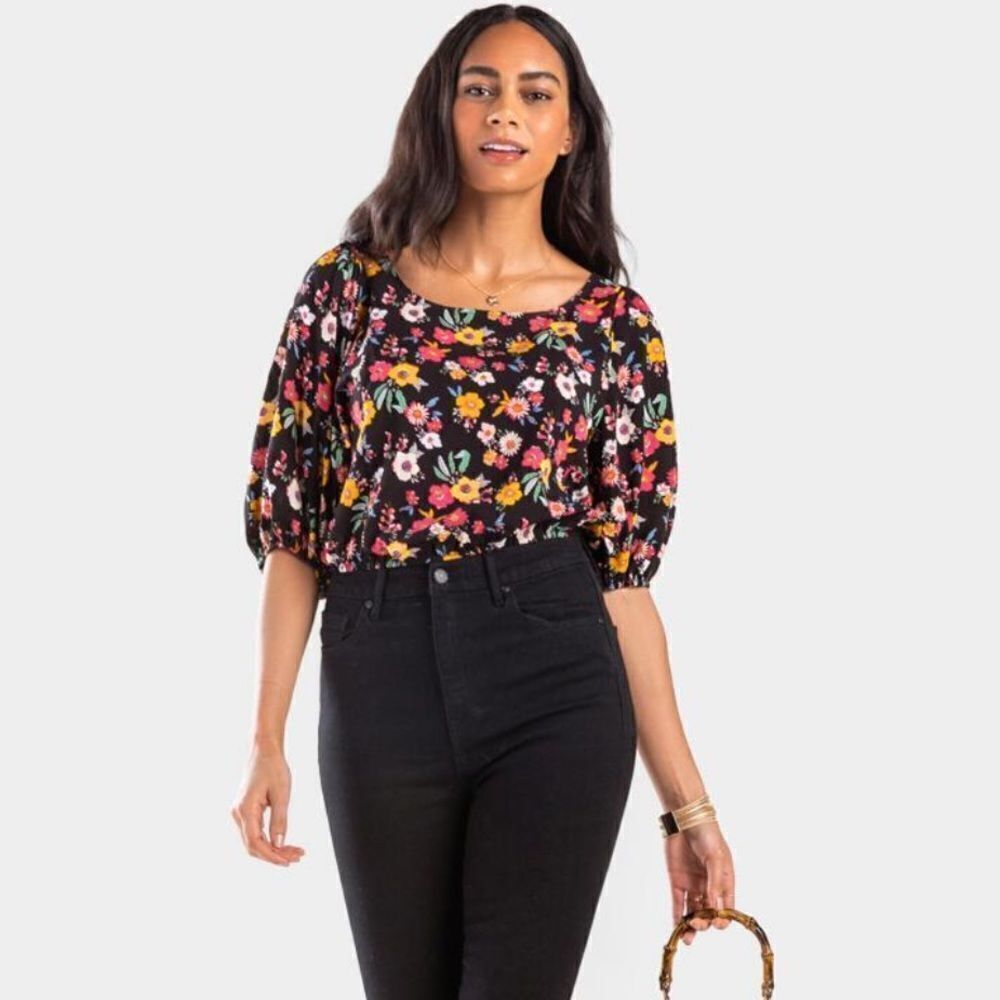 FLORAL Crop Blouse Small NWT